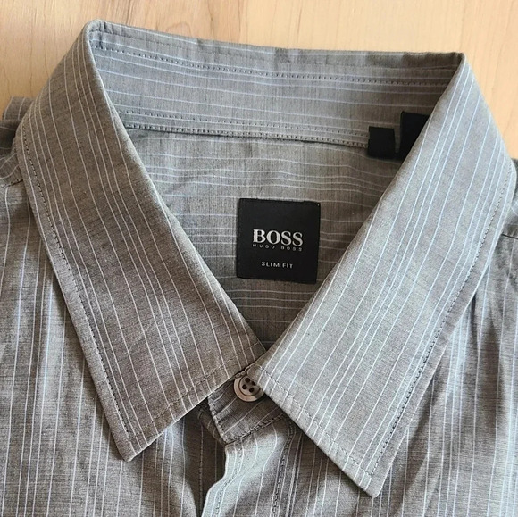 🇩🇪HUGO BOSS Grey Shirt, Light  Blue Lines - Picture 10 of 10
